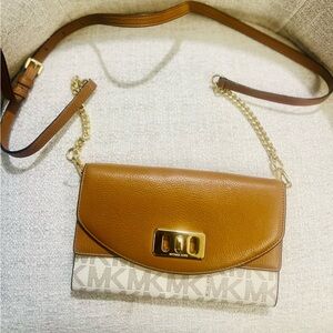 Michael Kors Tan and Gold Women's Crossbody Bag